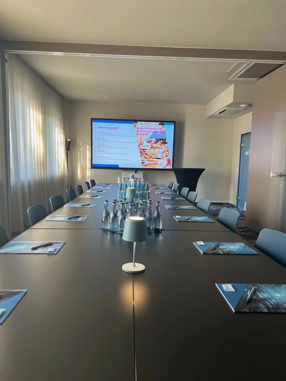 Seminarräume bei der Bital System GmbH in Gerlingen – ideal für Meetings, Schulungen & Workshops. Jetzt flexibel & professionell mieten!
