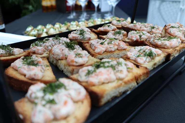 Haeppchen, Snacks, Seminare, Tagungen, Schulungen, Gerlingen, Bital, Seminarraum